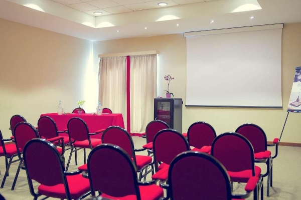 Hotel Mercure Genova San Biagio (Genoa)
